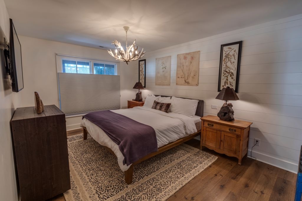 LoftsWB bed behind kitchen