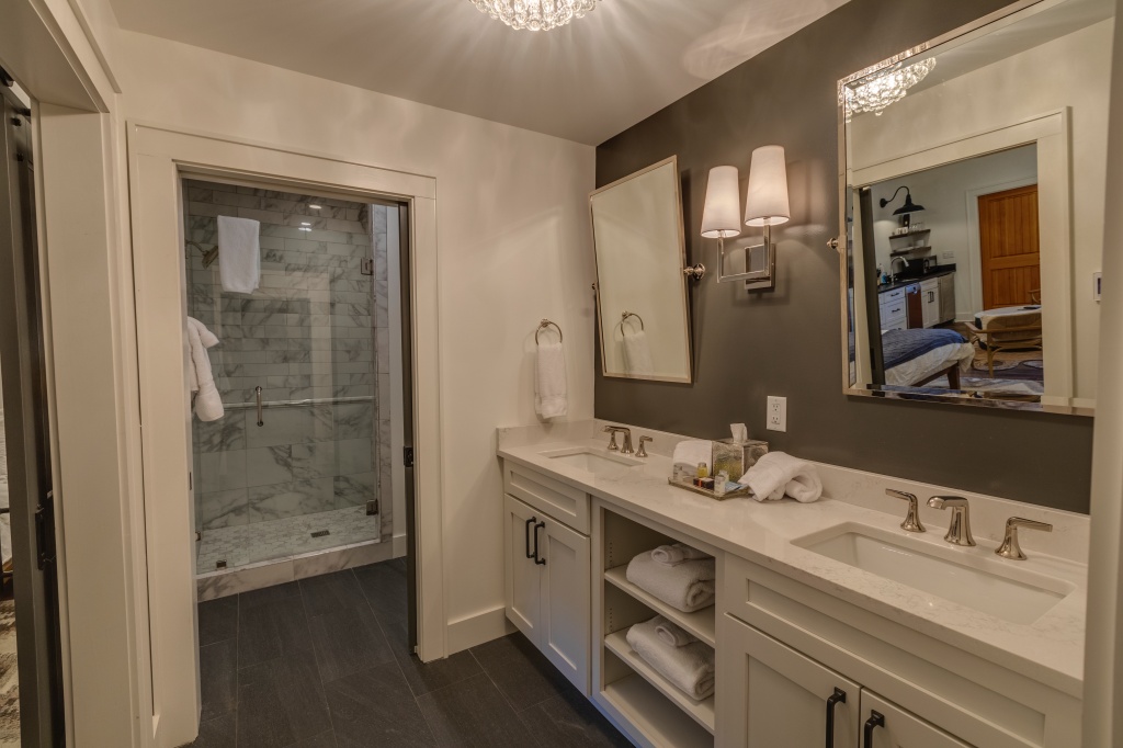 resize_Galax bath