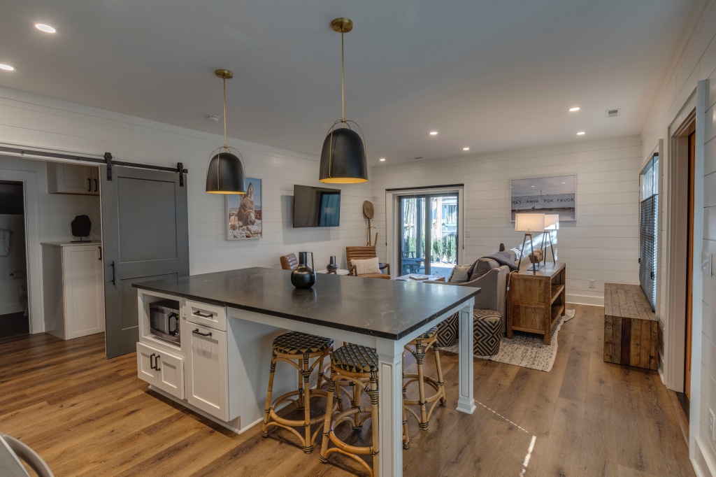 resize_KH living. dining
